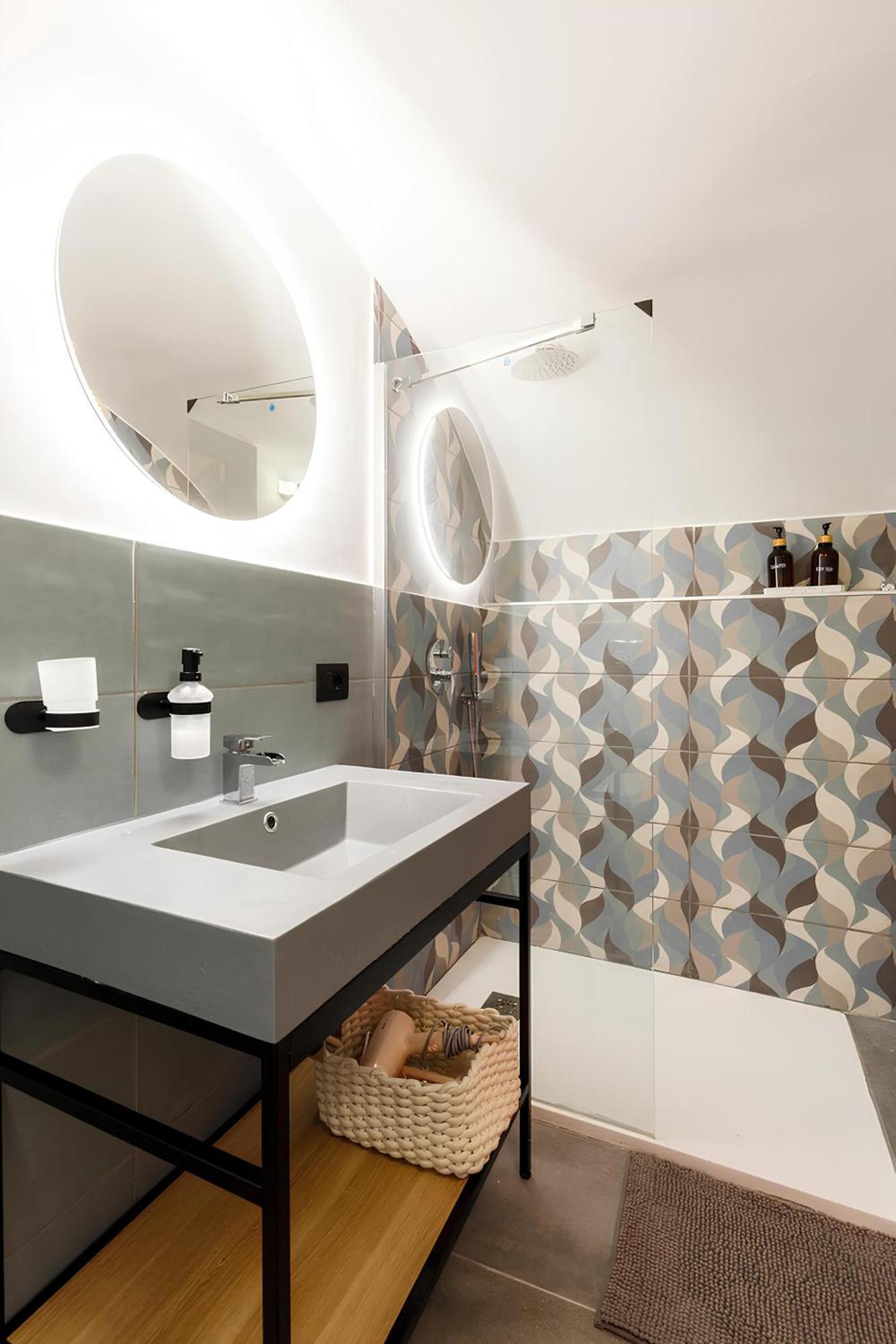 Apartment Jacuzzi - Centro Storico La Goccia Di S.gennaro Naples